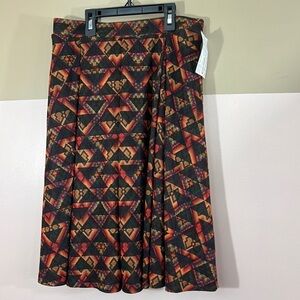 NWT Lularoe Madison printed size Small